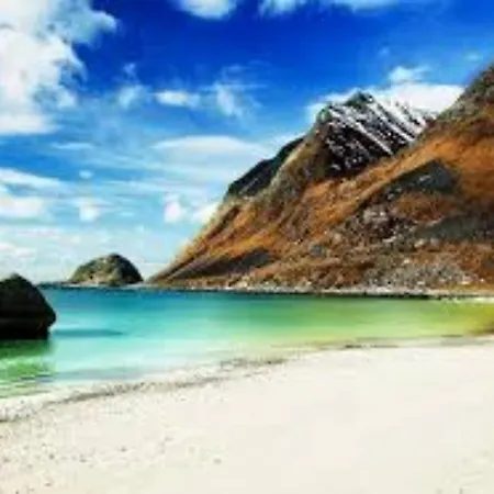 بيت للعطل Vevika Lofoten *